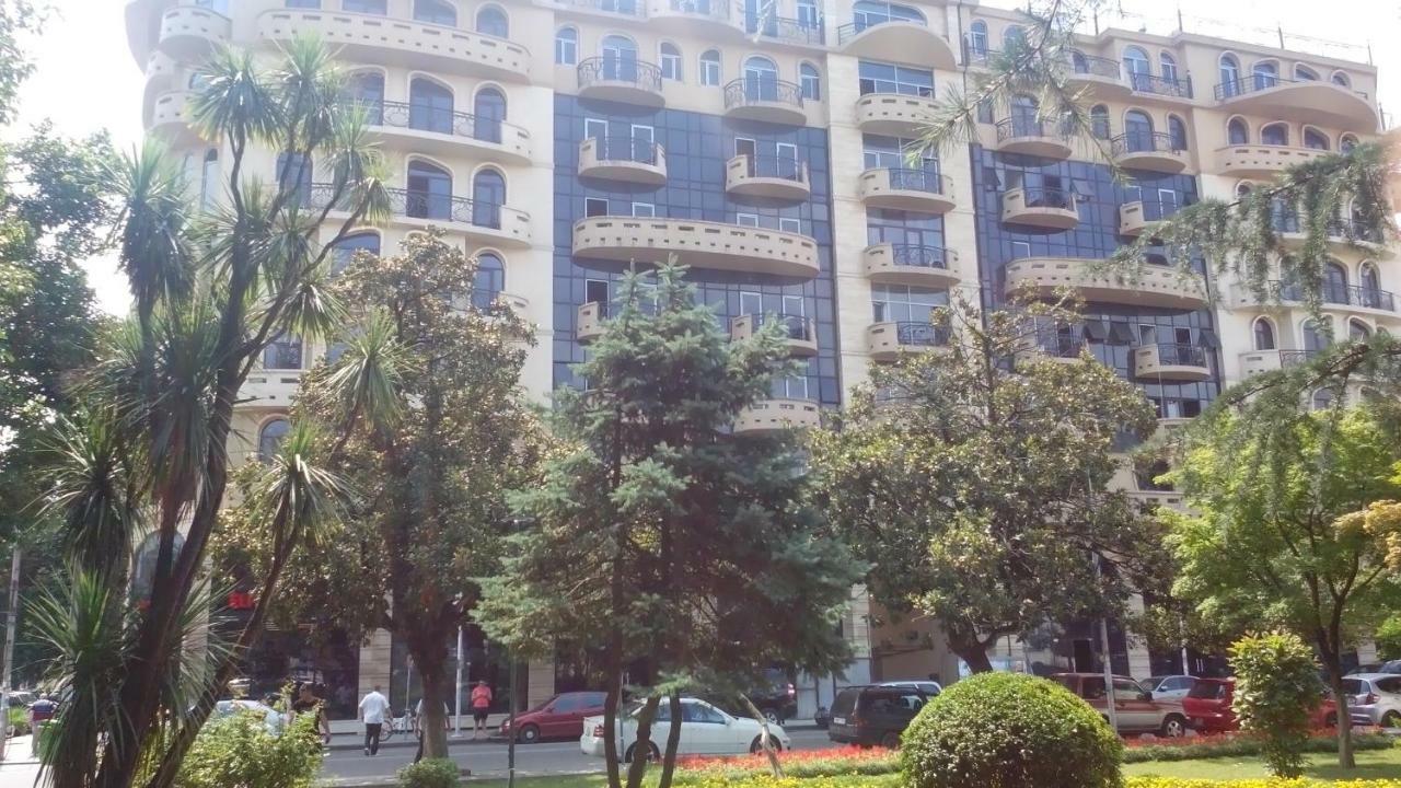 Apartament In The Centre 바투미 외부 사진